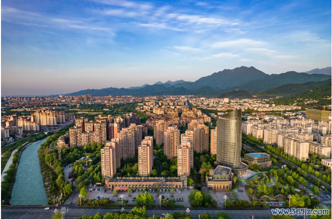 新城18